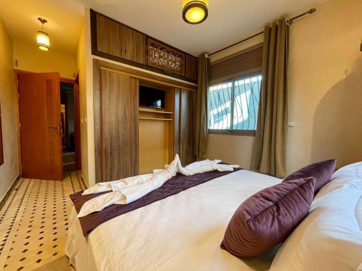 Hotel Apartments Lexpert " Riad The Family" Merzouga Exterior foto